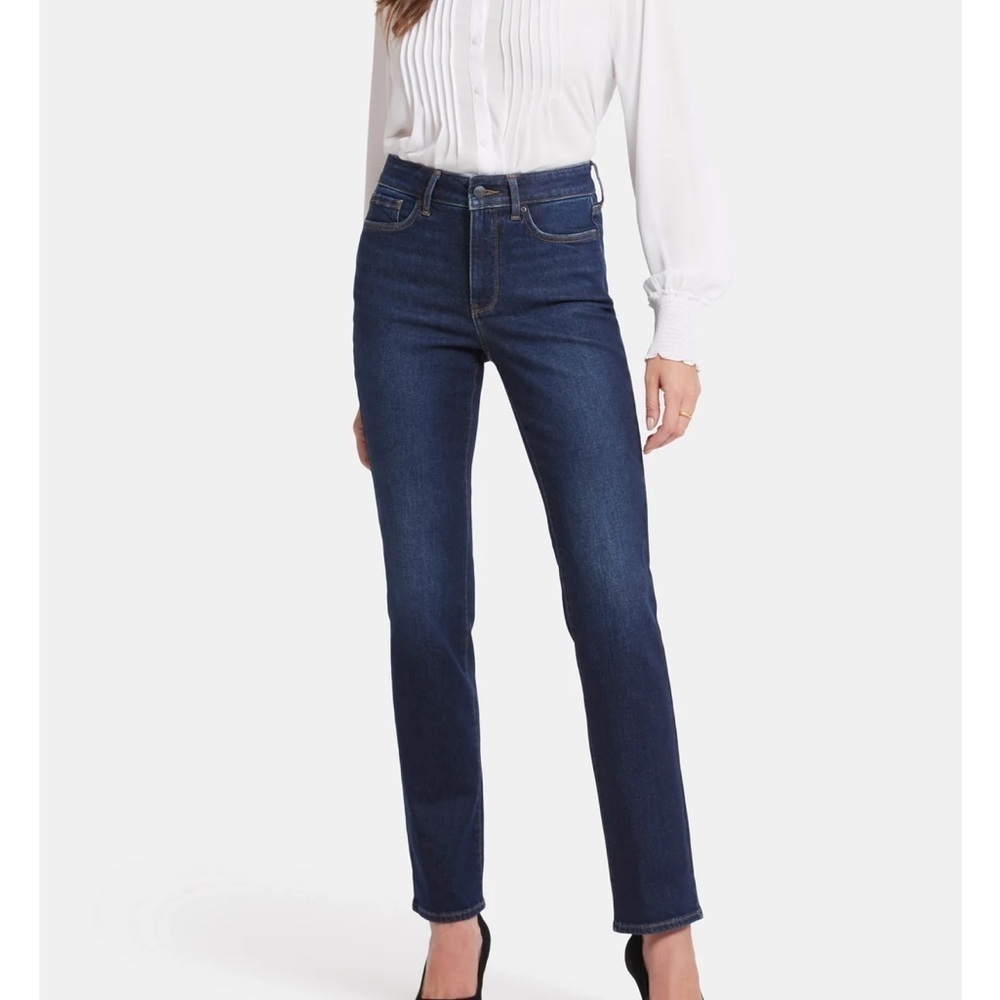 NYDJ straight leg jeans in dark wash size 0